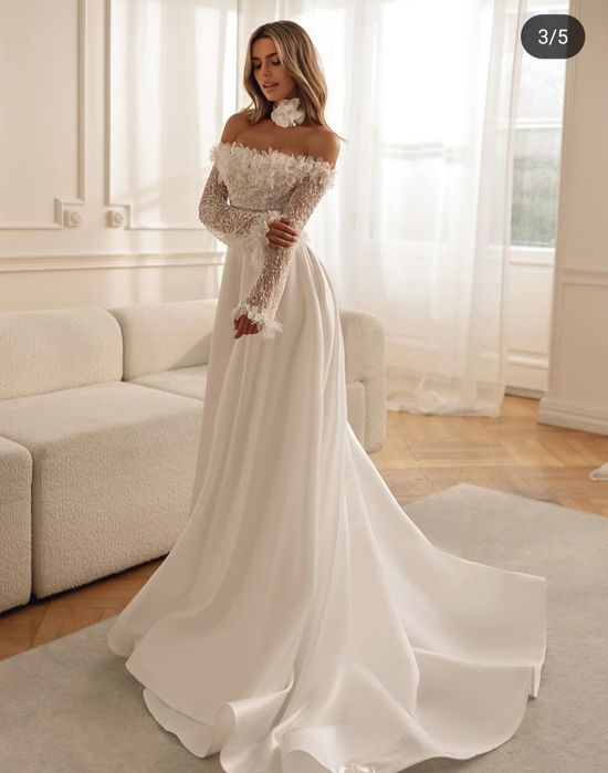 Продам весільну сукню