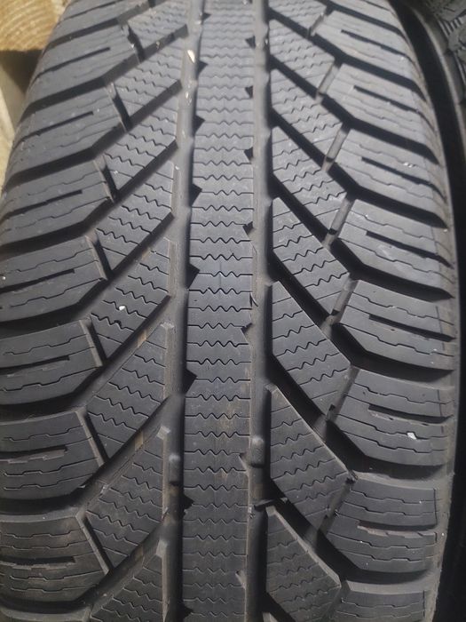 Пара зимової гуми зима зимня Semperit R16 205 60