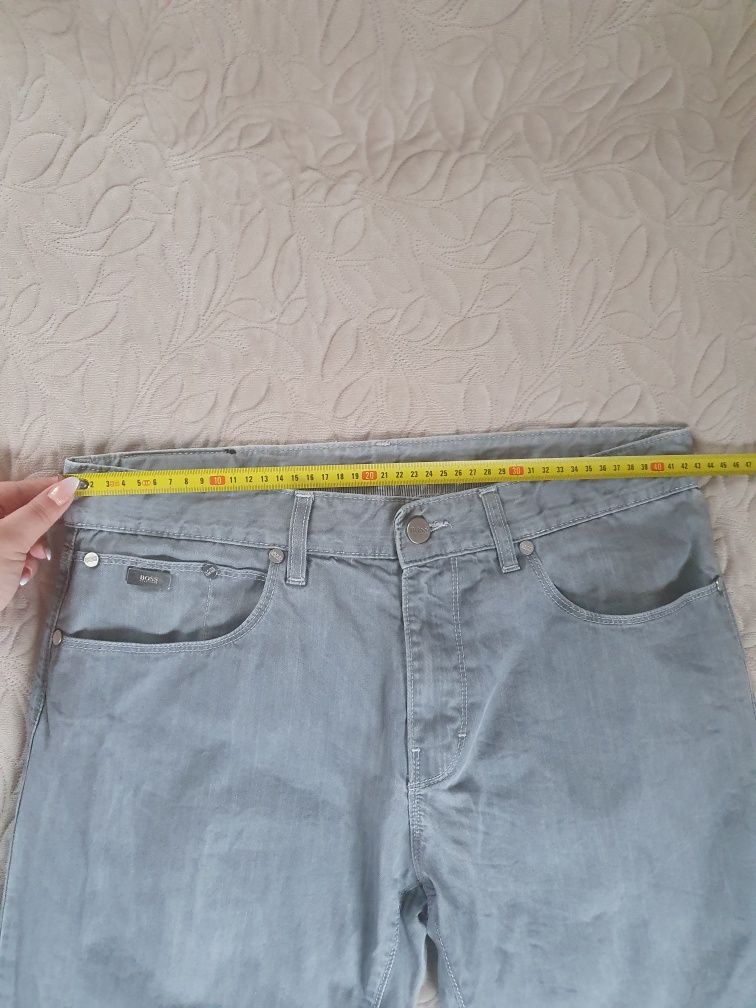 Męskie spodnie HUGO BOSS w rozmiarze W32