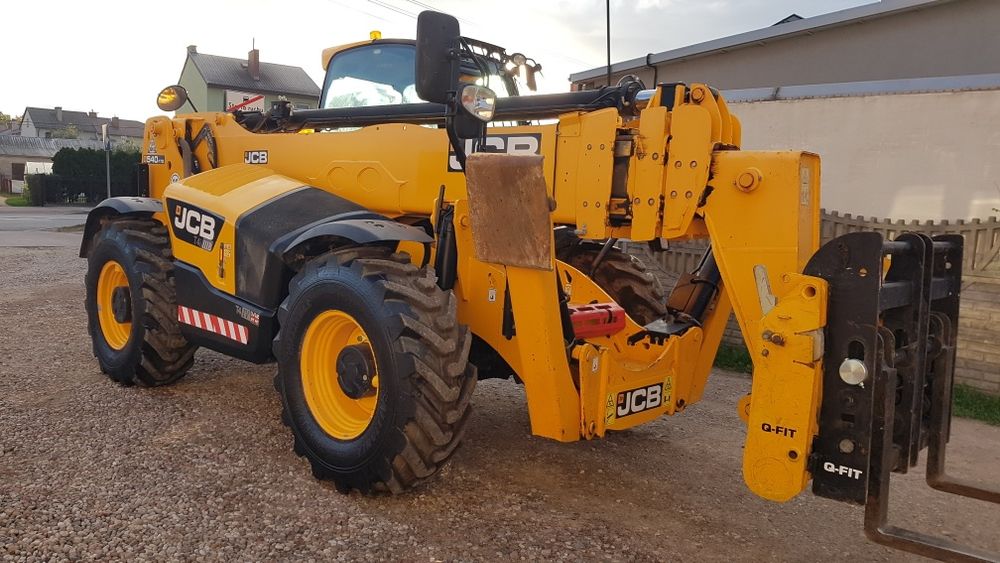 Wynajem Ładowarki  teleskopowej od 7-17 metrów