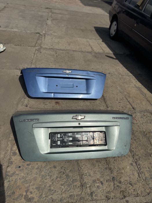 Крышка кришка багажника багажник Lacetti Лачєті Лачеті Лачети Лацетті