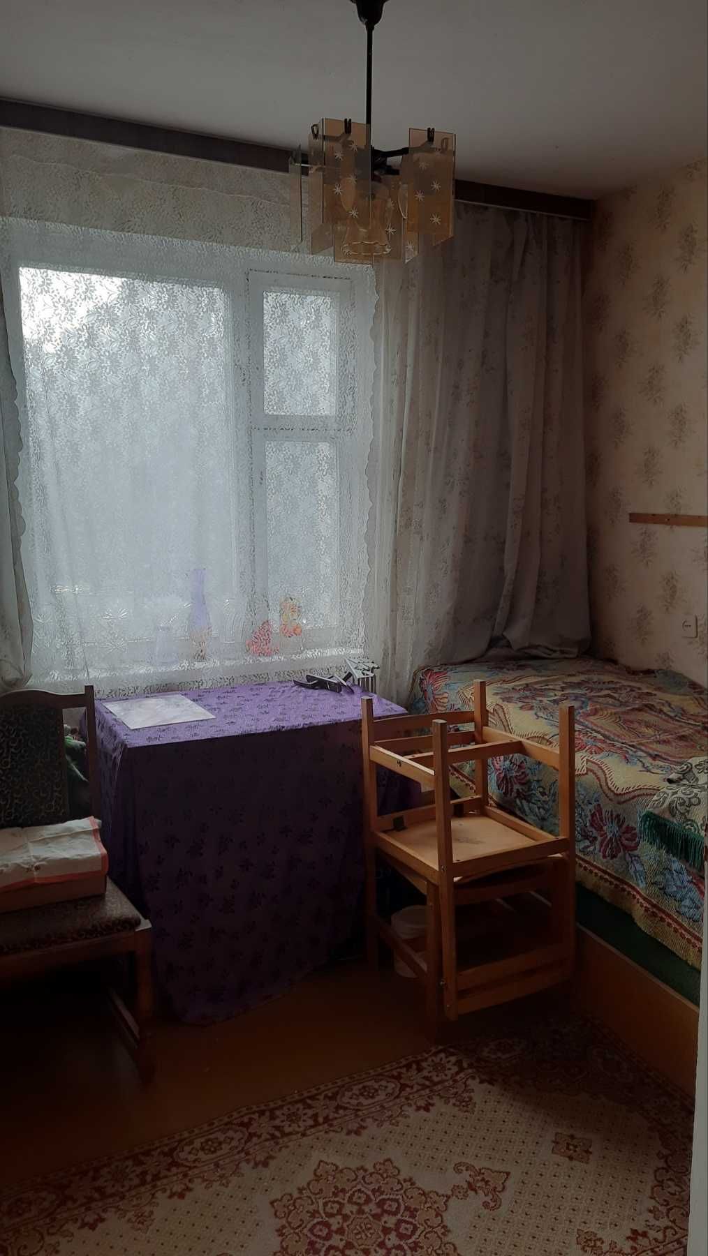 'Продаж 3х кімнатної квартири на Митниці.