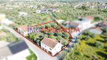 Moradia T3  + barracão + lote construível - Aldeia de Santa Teresa