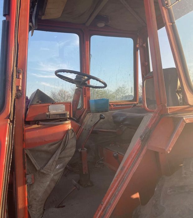 Трактор ЮМЗ 6,Заводской мотор СМД-18