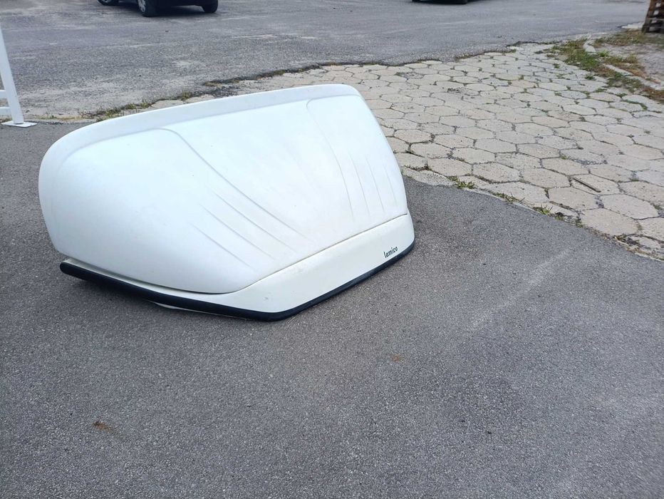 Owiewka Spoiler z Mercedes Sprinter  Kontener 2016