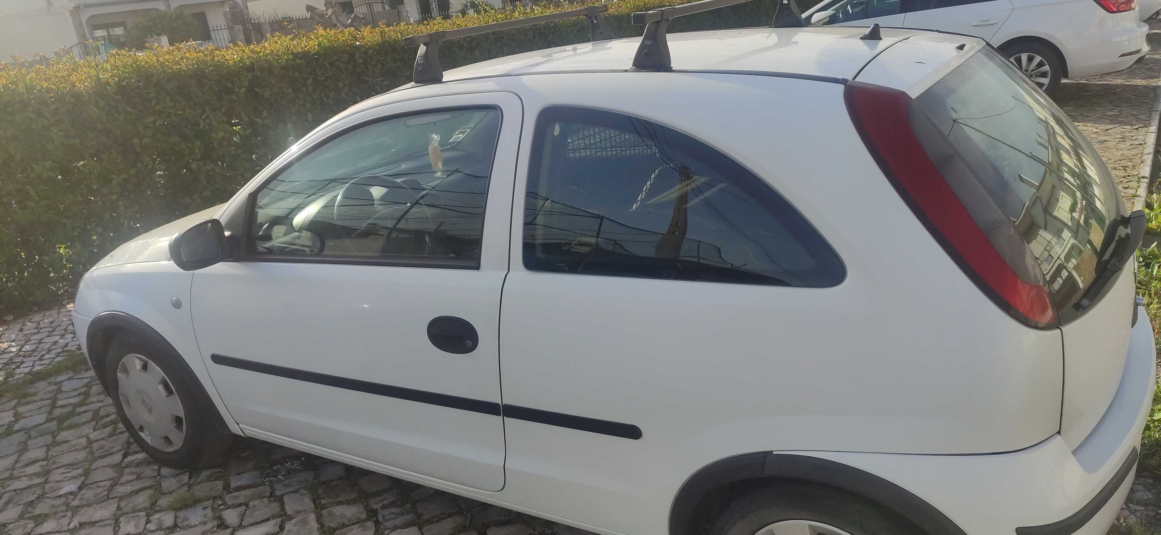 Opel corsa 1.3 CDTI comercial 2004