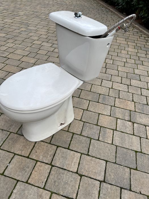 Muszla klozetowa, toaleta, kompakt WC z deską