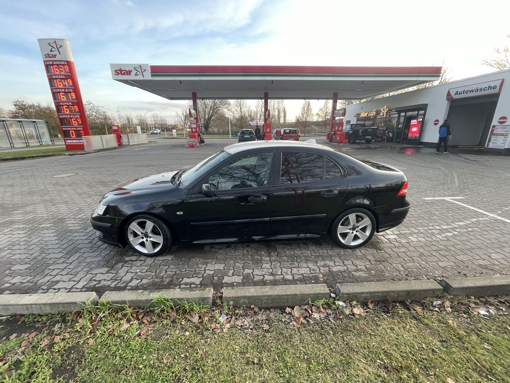 Saab 9-3  230koni