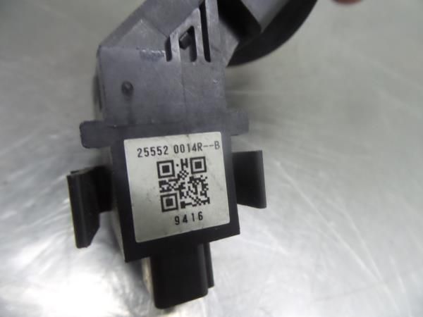 Manípulo do rádio RENAULT Megane III (BZ0_)