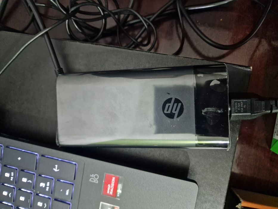 Portátil Gaming HP Victus 15-fb0021np