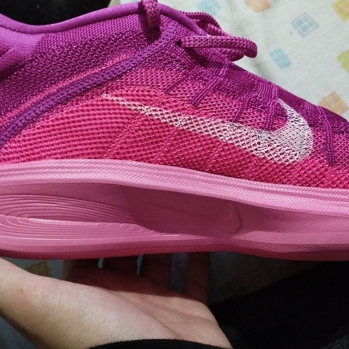 Баскетбольні кросівки Nike G.T hustle 3