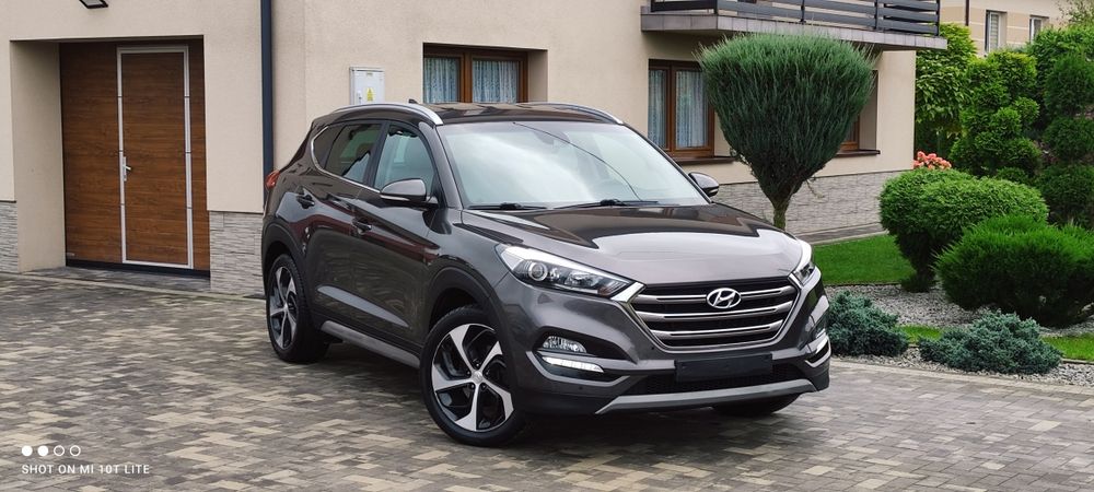 //Hyundai Tucson 1,6T-GDI 177KM//Serwis//NAVI/Kamera/Ledy//