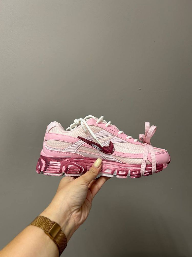 Nike Initiator Custom Pink
