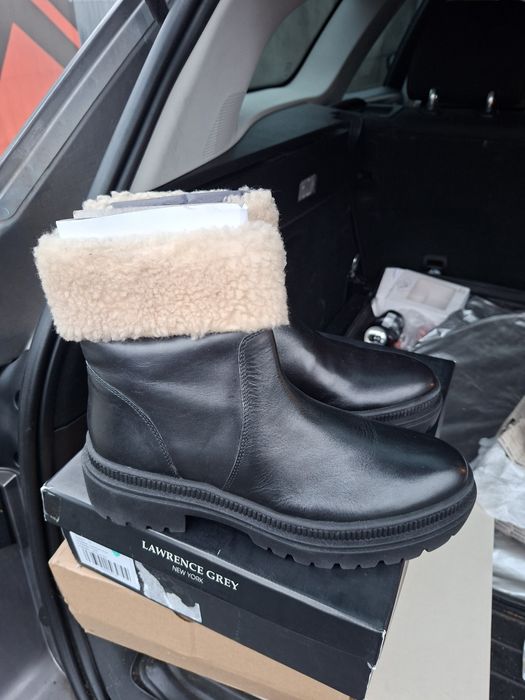 Sprzedam buty damskie