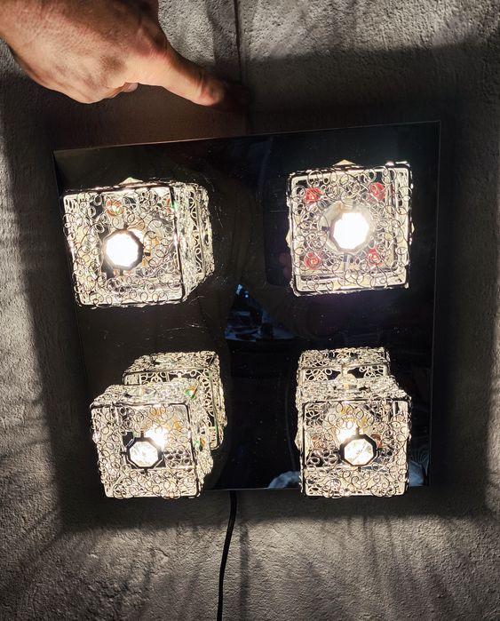 Ciekawa Lampa Sufitowa lub Kinkiet