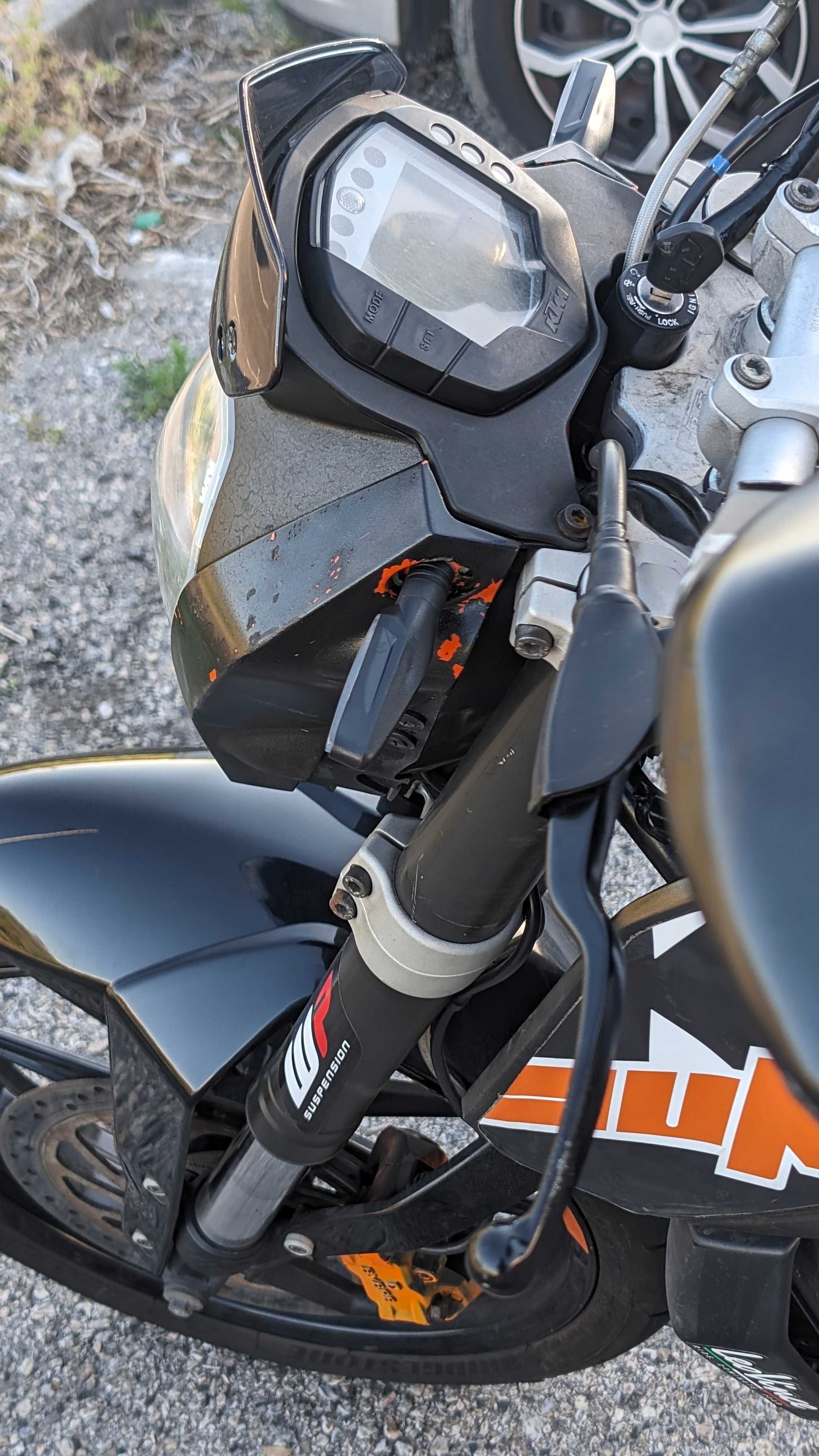 Mota KTM Duke 125