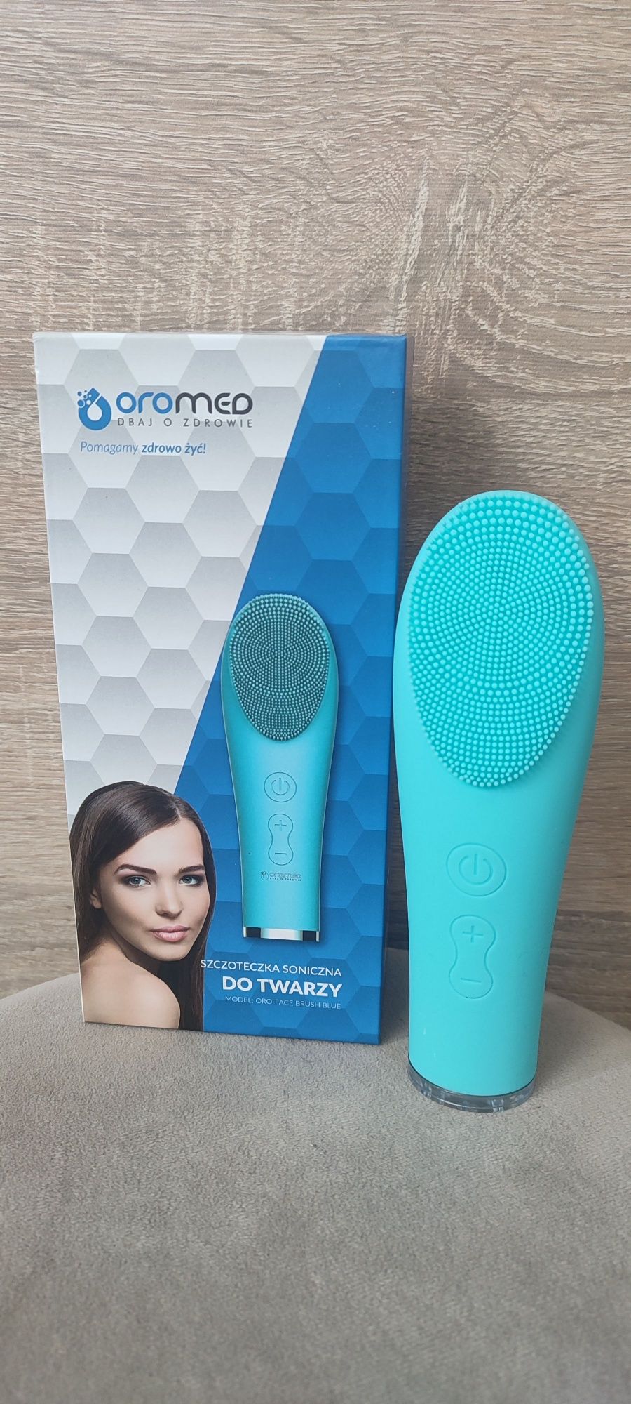 Szczoteczka soniczna do twarzy