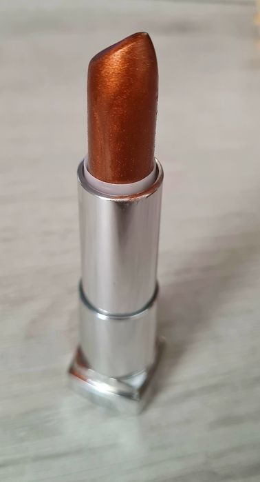 Pomadka Maybelline 225 Spiked Cinnamon
