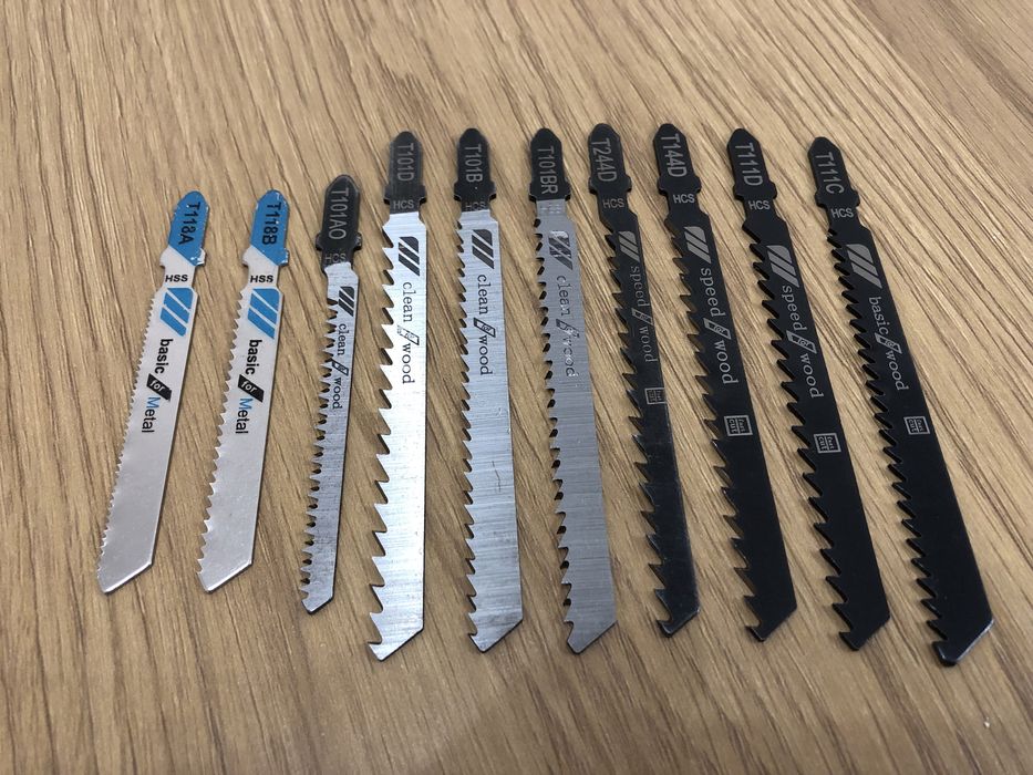 Полотна для реноватора, лобзика, кріплення рулетки на пояс