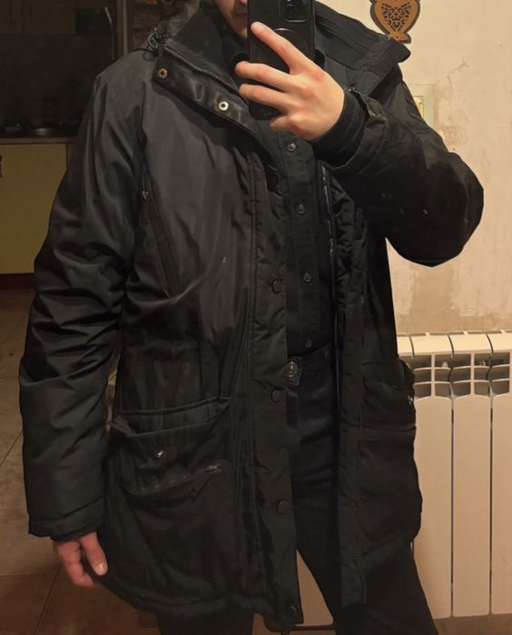 Kórtka zimowa czarna