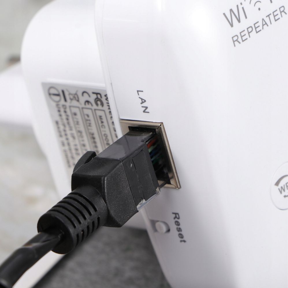 Router WiFi biały