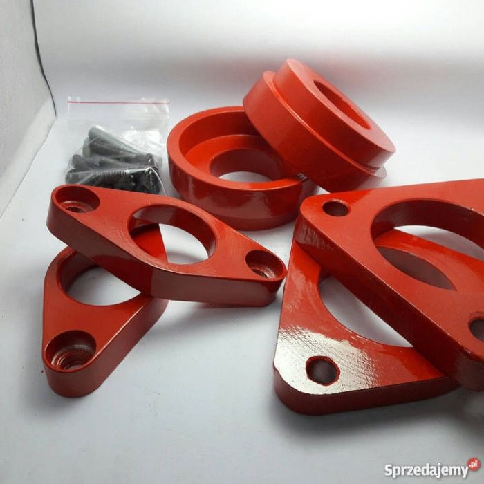 Mitsubishi Outlander Podniesienie Zawieszenia Dystanse Lift miLift