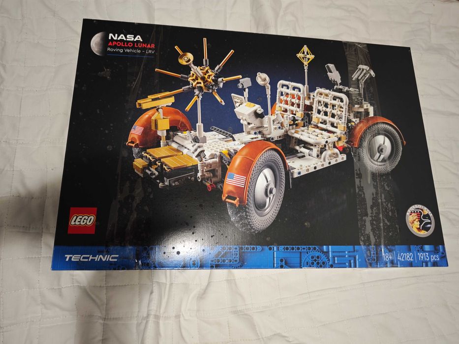 LEGO Technic Apollo Lunar (Місячний ровер)