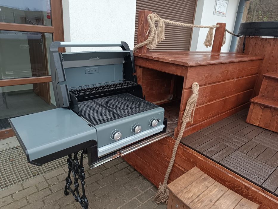 Wynajem Mobilnej Balii Jacuzzi