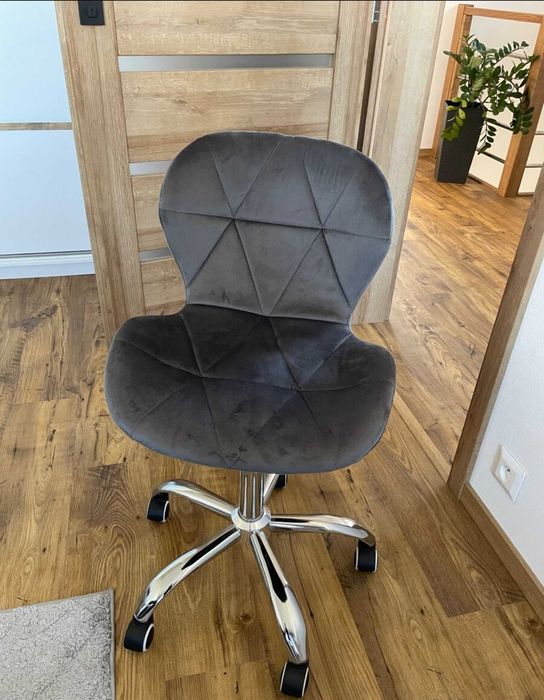 кресло компьютерное diamond для бьюти мастера в салон крісло