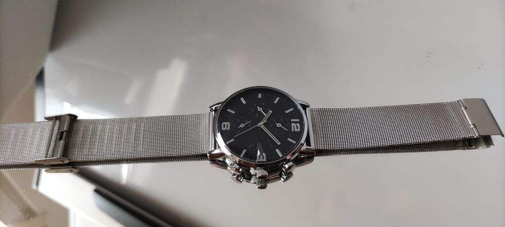 Nowy Męski zegarek Sliver One size Black Koperta