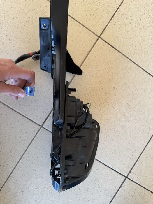 Tesla Model 3 2022 , скло , проводка