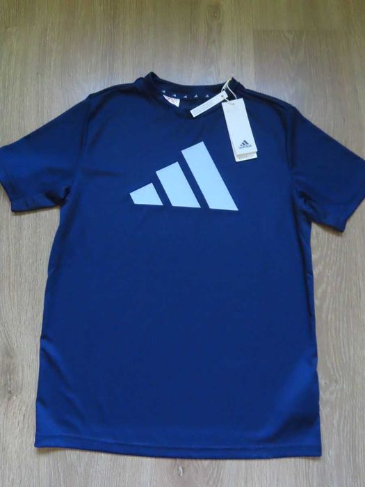 NOWA koszulka funkcyjna t-shirt Adidas  13-14 lat