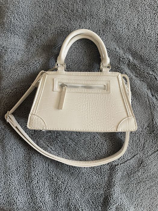 Сумочка сінсей, вживана