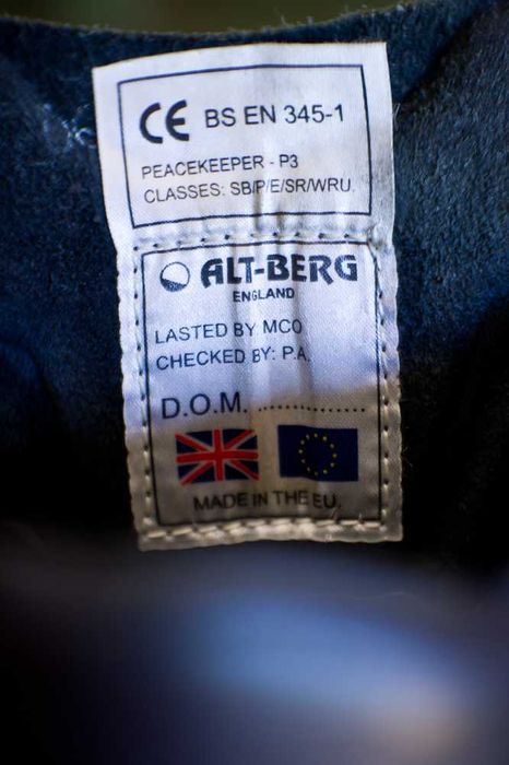Botas tácticas forças policiais - Altberg Peacekeeper P3 como novas!