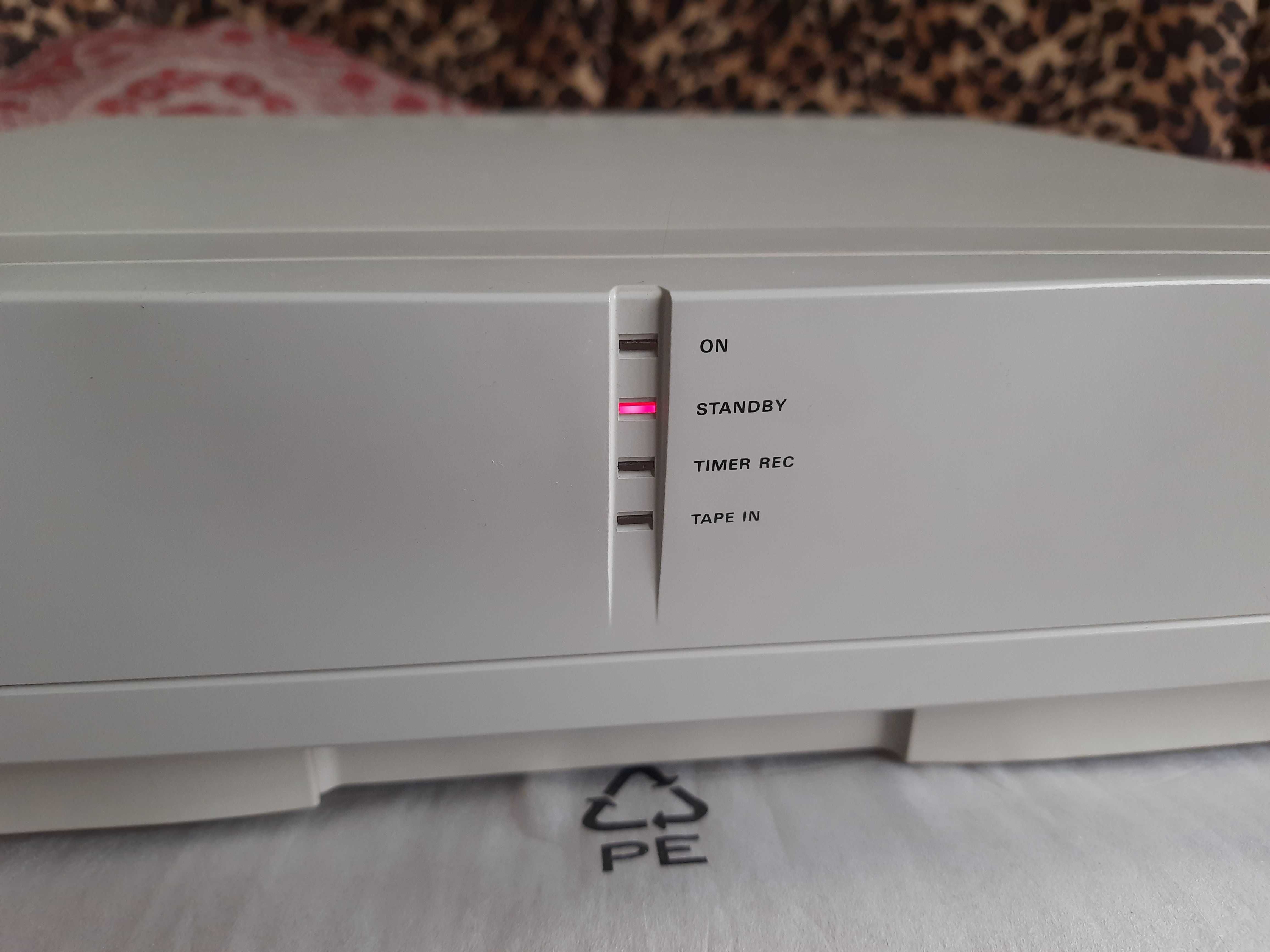 S-VHS Hi-Fi видеомагнитофон Panasonic AG-4700 EY 7 головок