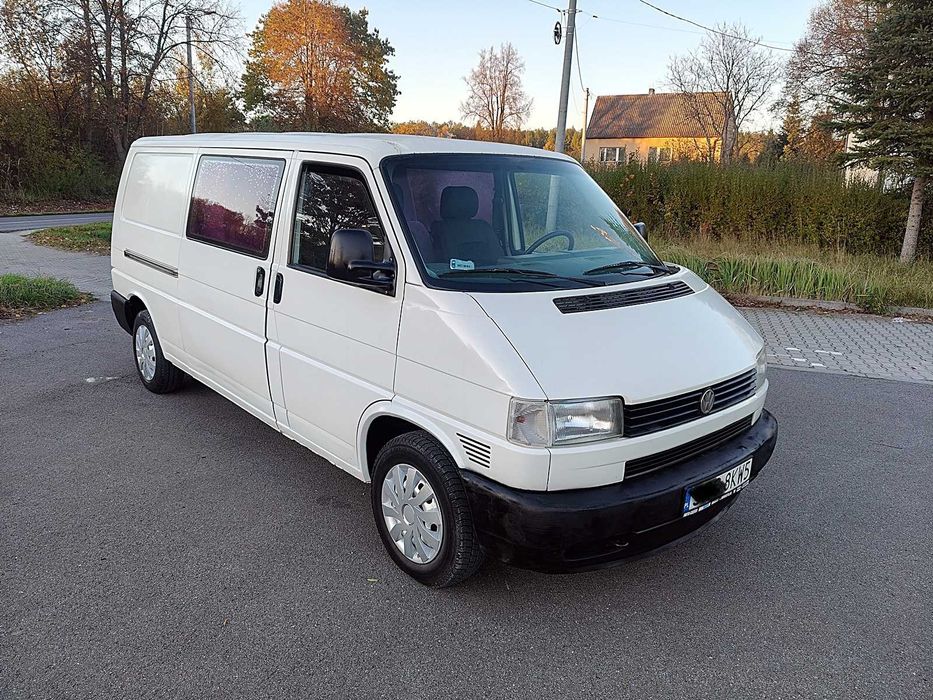 VOLKSWAGEN TRANSPORETER T4 1998r LONG 1.9TD Holenderka 6 osobowa Hak