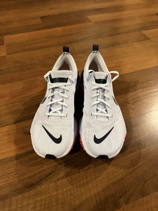 nike zoomx invincible run flyknit