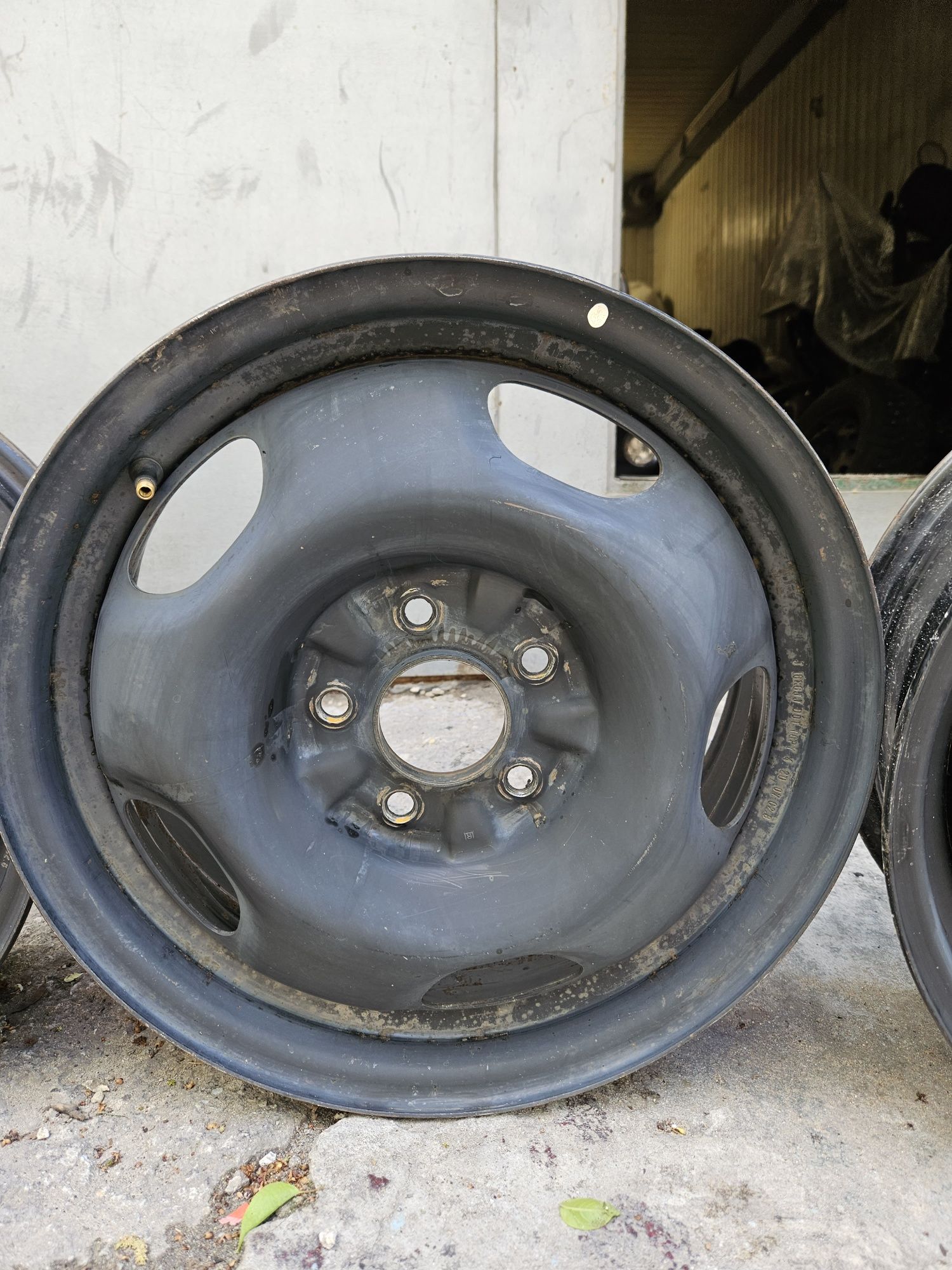 Диски r16 5x114.3 Mitsubishi Outlander, Hyundai, Mazda,