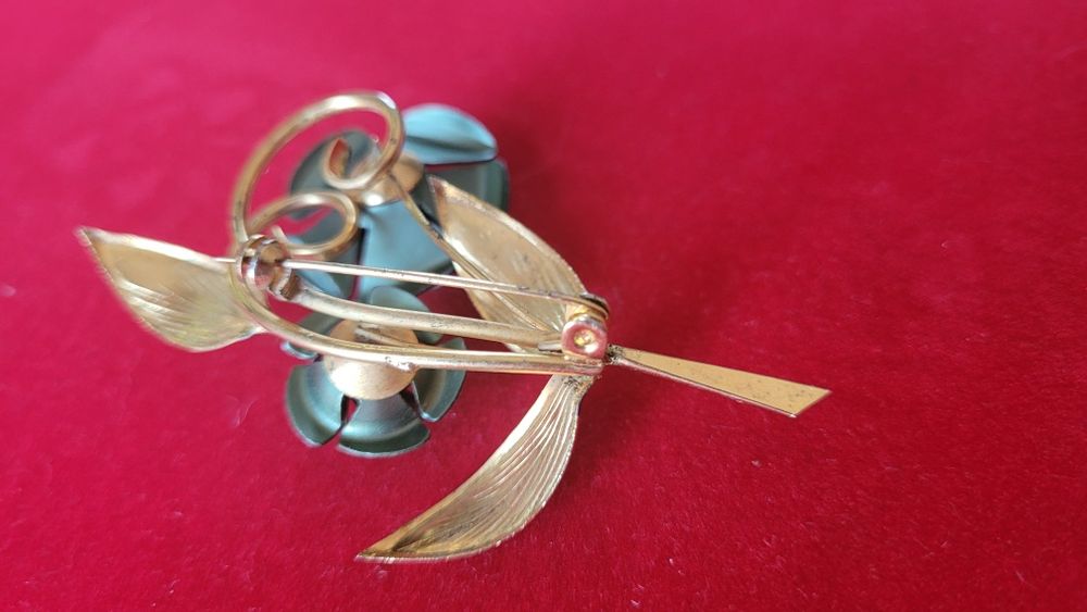 Броши вишенки эмаль, роза, карандаш