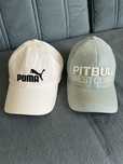 Czapka Puma i Pitbull.