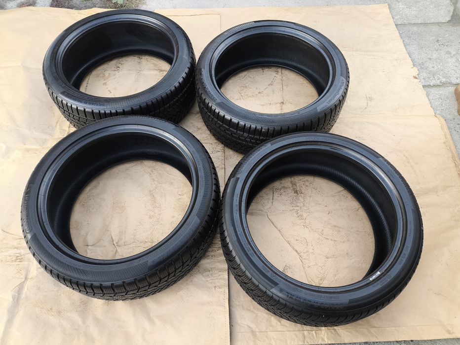 Rezerwacja Komplet opon 255/40 R20 Continental TS850P poznań