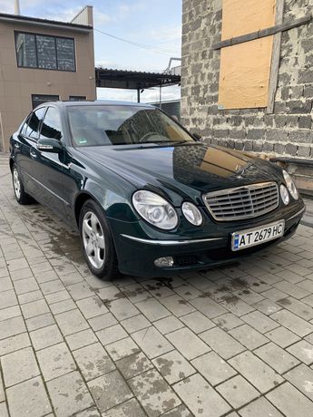 Mercedes e200 2003