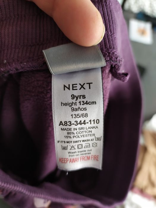 Next 134 spodnie dresowe jednorożec