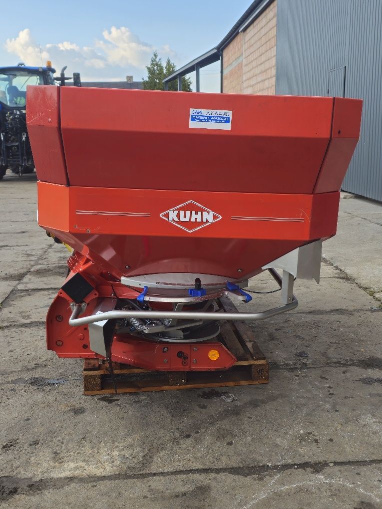 Kuhn AXIS 40.1 Limiter 07r 3t 21m/36m (amazone zam sulky x36 x40 dpx )