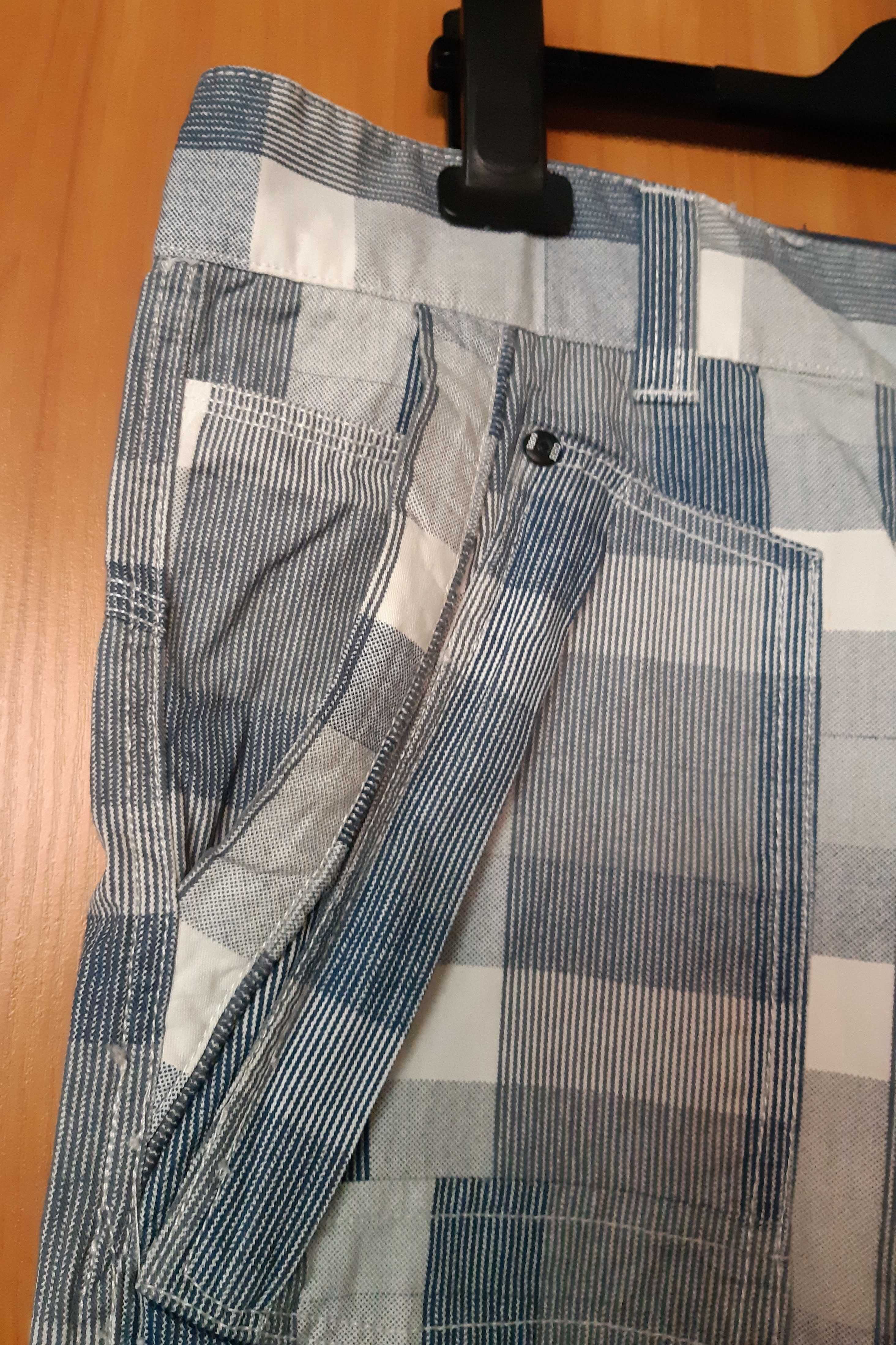 Nowe męskie spodenki do kolan, roz. L