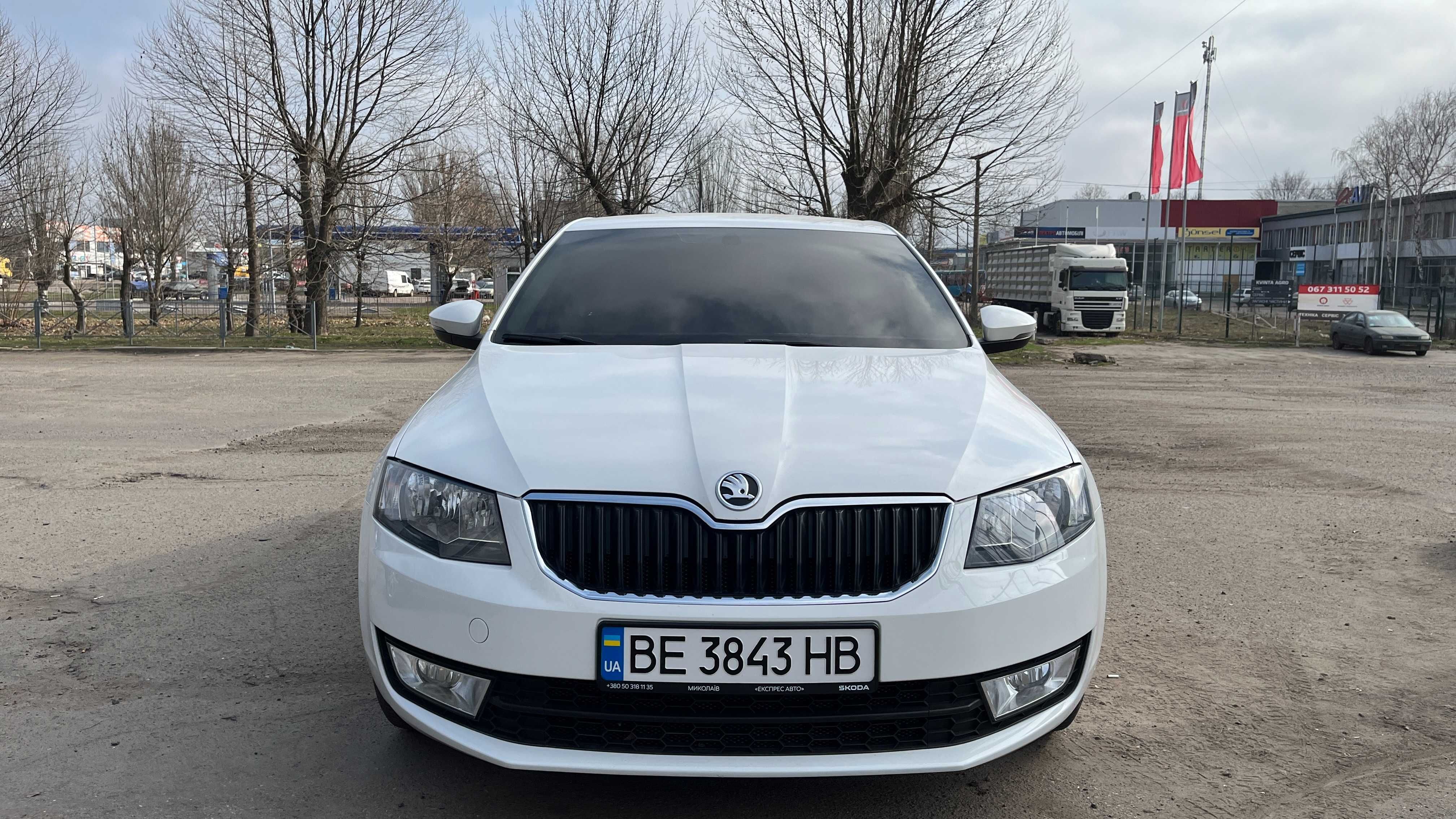 Терміново Продам автомобіль Skoda Octavia A7 , 2017 г. 13900 у.е.