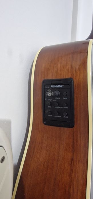 Guitarra acustica / violão