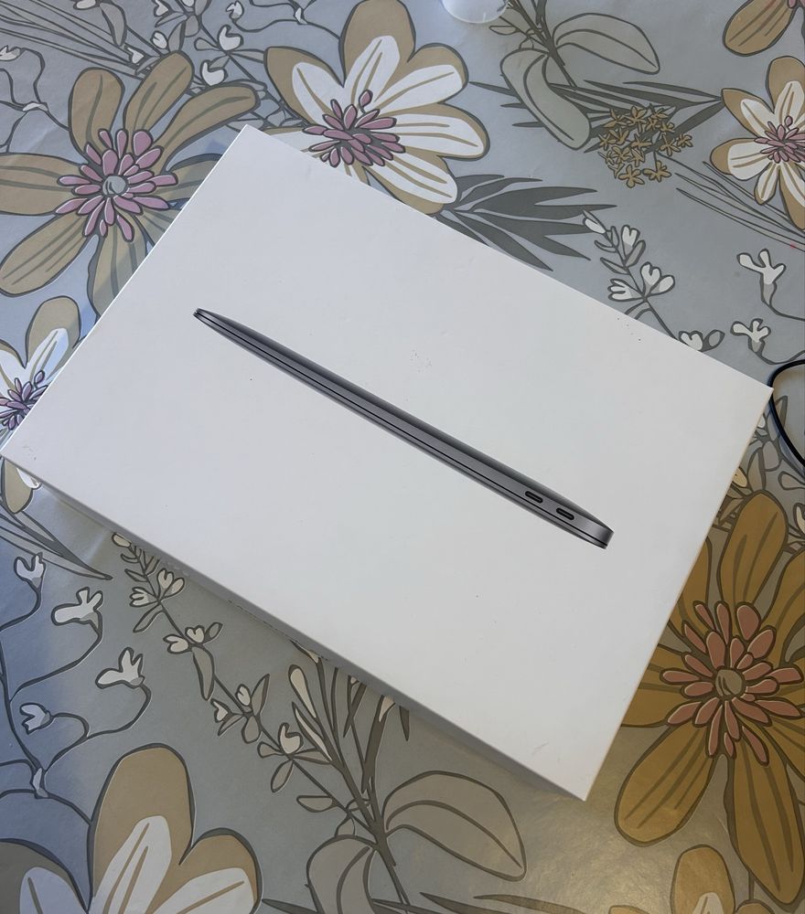 Macbook air em otimo estado