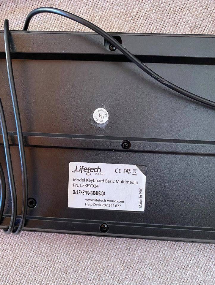 1x teclado português, keyboard Lifetech, USB A