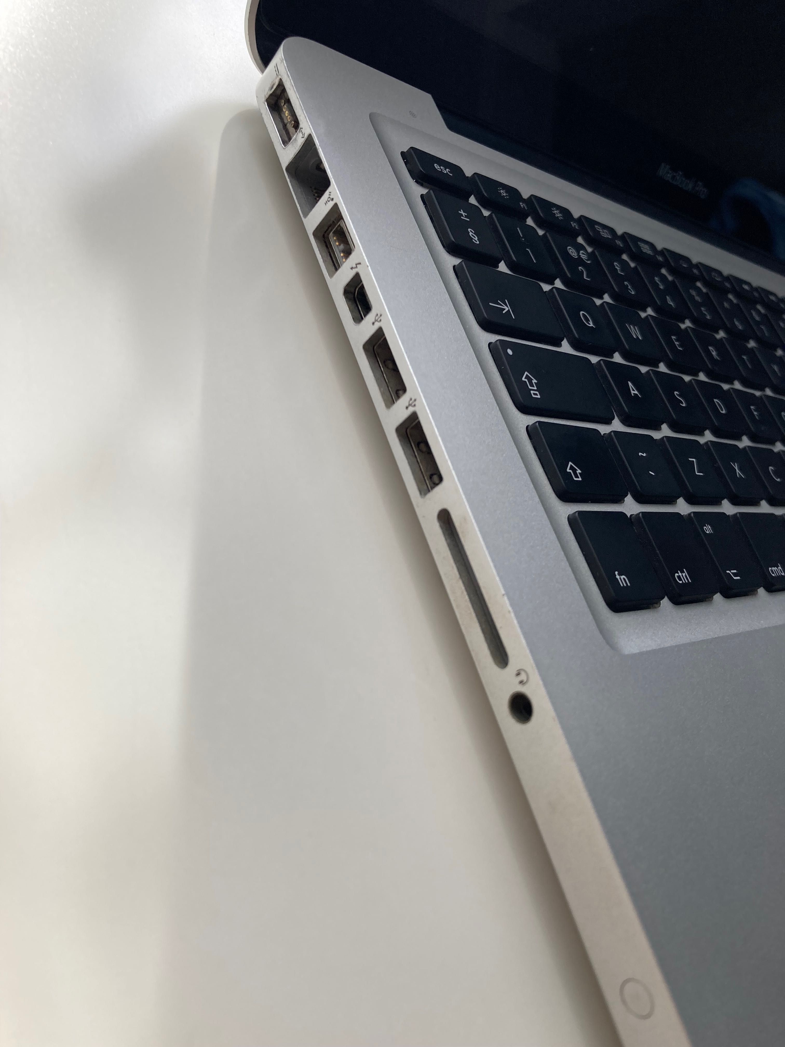 MacBook Pro 13 Early 2011
